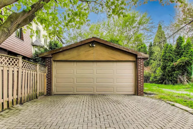 Additional image 3 of 368 Douglas Ave