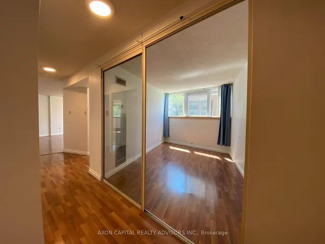 Additional image 20 of 1055 Bay St Unit 305