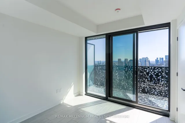 Additional image 4 of 55 Charles St Unit 3604