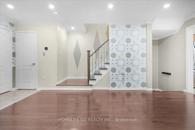 Additional image 8 of 68 Native Landing