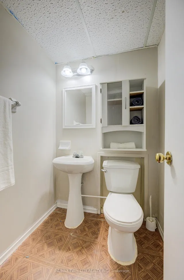 Additional image 33 of 80 Folkstone Cres