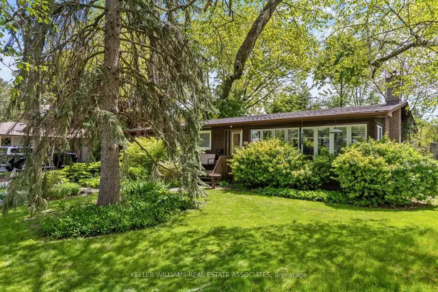 Additional image 35 of 1330 Langdale Cres