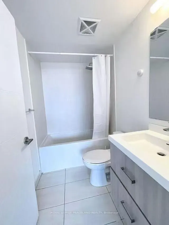 Additional image 9 of 50 Wellesley St Unit 1606