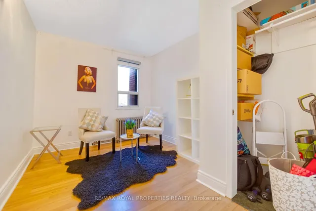 Additional image 36 of 131 Lansdowne Ave