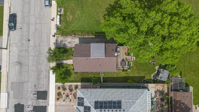 Additional image 41 of 175 Brucedale Ave