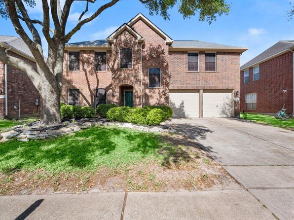 8922 Eaglecove Dr, Houston, TX 77064