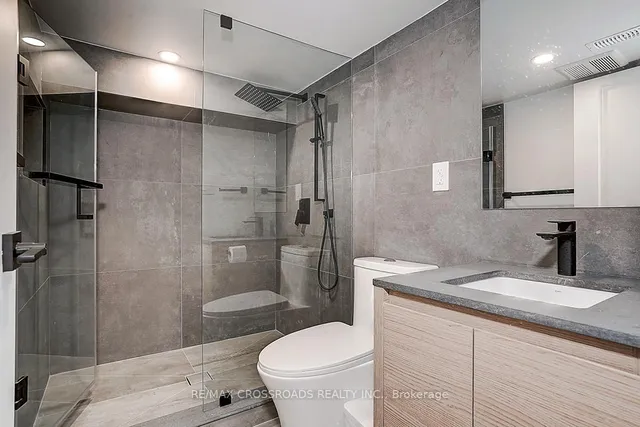 Additional image 42 of 133 Yarmouth Rd