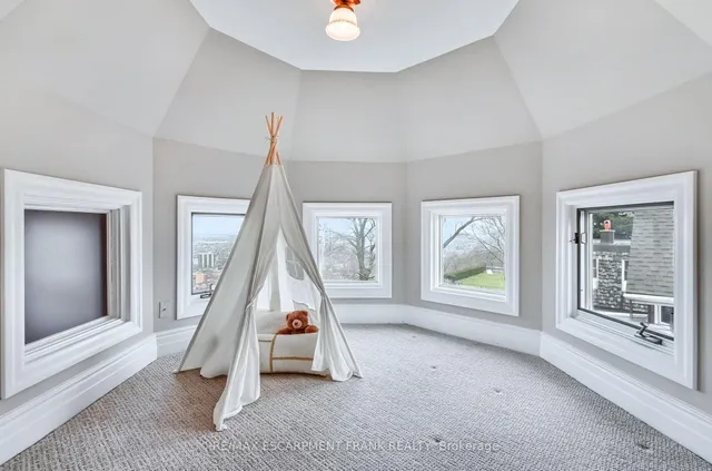 Additional image 42 of 91 MOUNTAIN PARK Ave