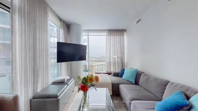 Additional image 11 of 45 Charles St Unit 2912