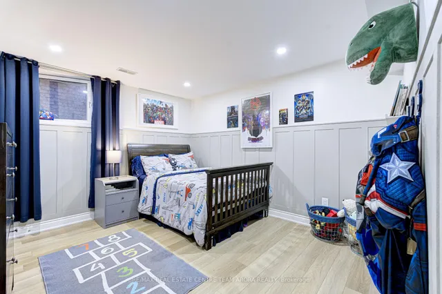 Additional image 43 of 8 Haywood Dr