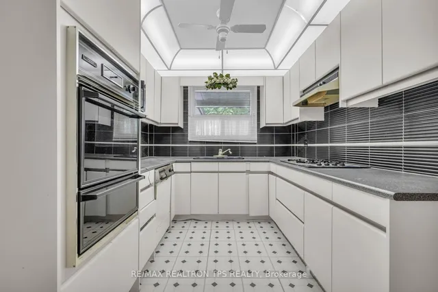 Additional image 10 of 54 Portico Dr