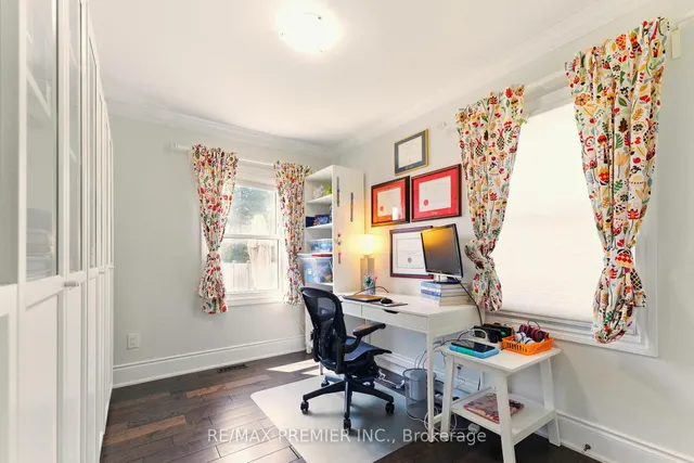 Additional image 5 of 69 Stewart Smith Dr