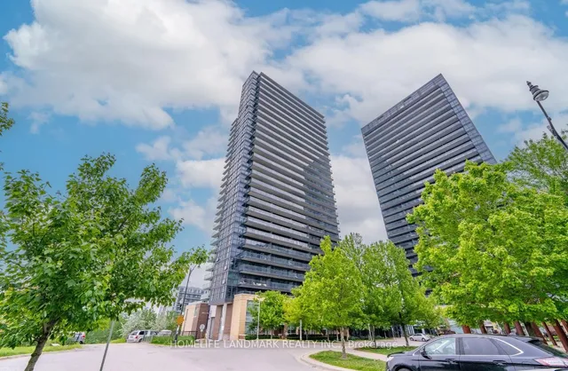 Additional image 4 of 33 Singer Crt Unit 1811