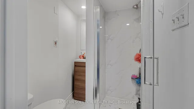 Additional image 27 of 1559 Albion Rd Unit 41