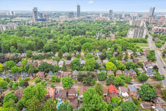 Additional image 44 of 37 Brock St