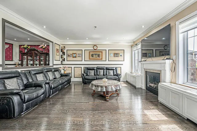 Additional image 11 of 68 Antibes Dr