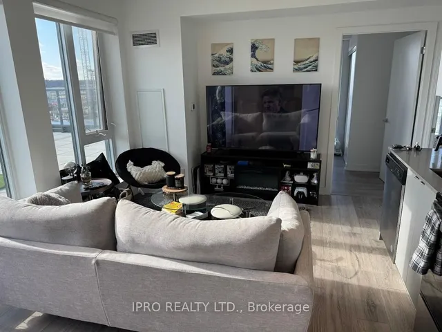 Additional image 7 of 3210 Dakota Common Unit A507