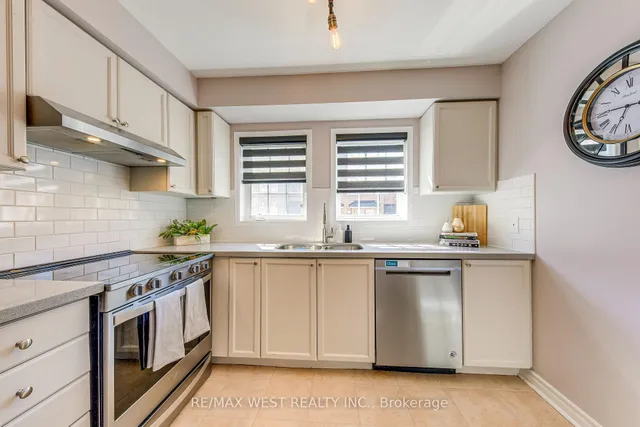Additional image 5 of 50 Strathaven Dr Unit 122