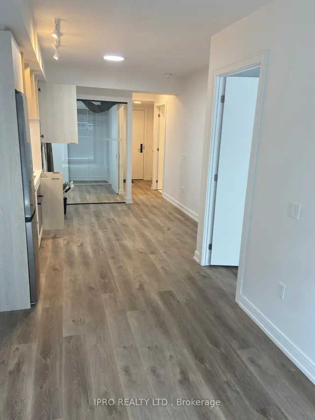 Additional image 14 of 1 Jarvis St Unit 1314