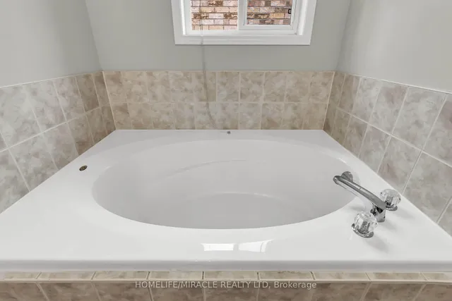 Additional image 18 of 14 Olivett Lane