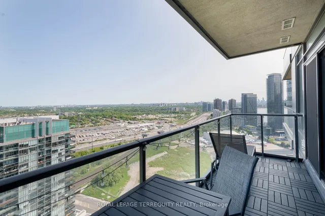 Additional image 18 of 36 Park Lawn Rd Unit 3306