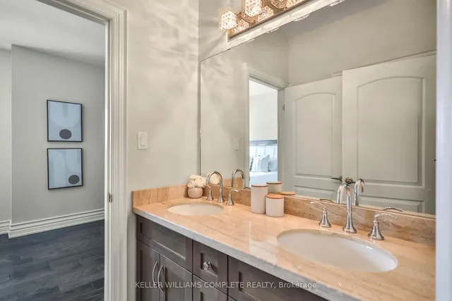 Additional image 29 of 220 MOORLAND Cres