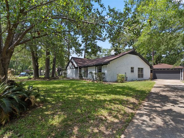 3222 Three Pines Dr, Humble, TX 77339