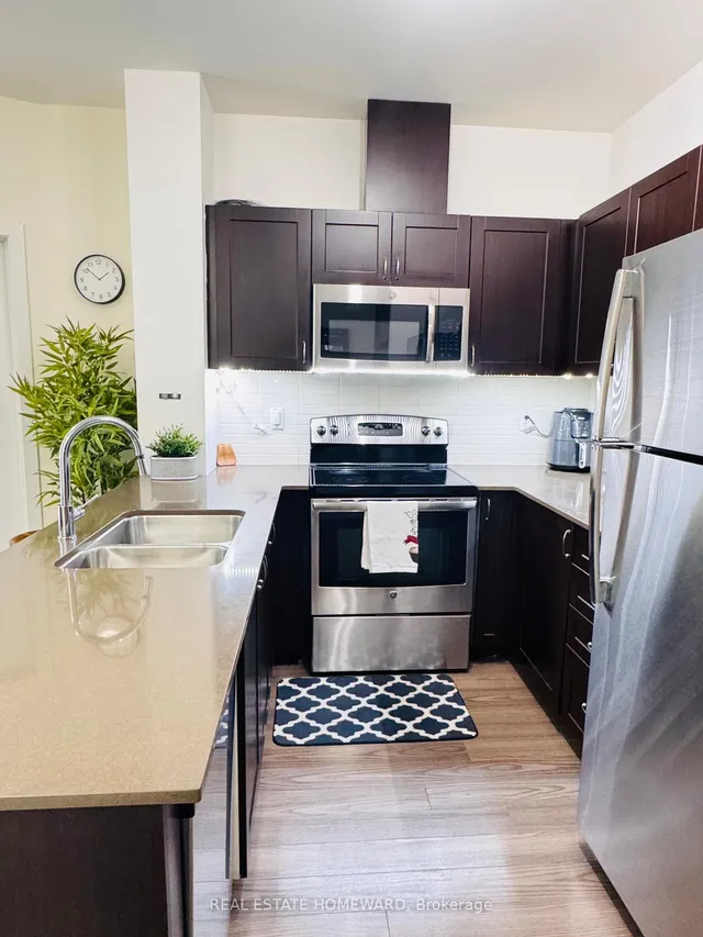 Additional image 14 of 3560 St Clair Ave Ave Unit 106