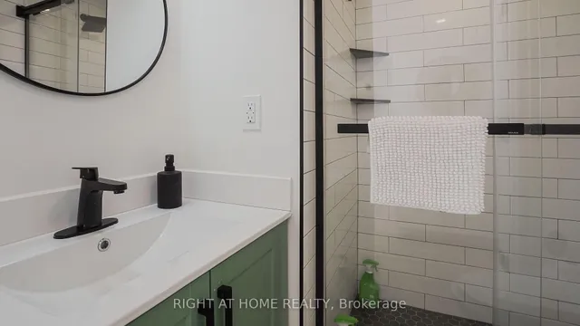 Additional image 26 of 45 Bond St