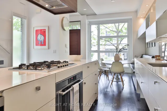 Additional image 28 of 207 Claremont St