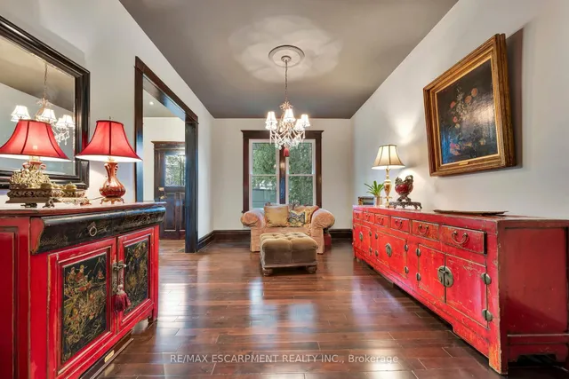 Additional image 9 of 80 Spadina Ave