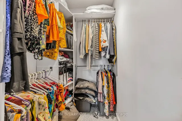 Additional image 21 of 28 Whitefish Cres