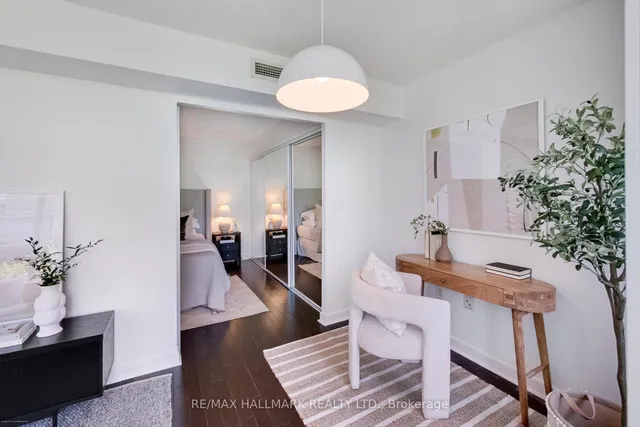 Additional image 15 of 15 Brunel Crt Unit 512