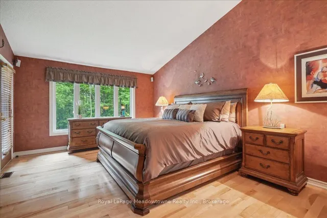 Additional image 25 of 5590 STEELES Ave