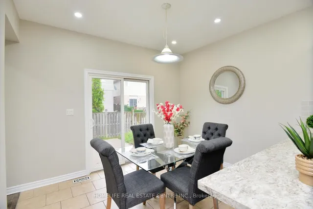 Additional image 21 of 12 Malwood Crt