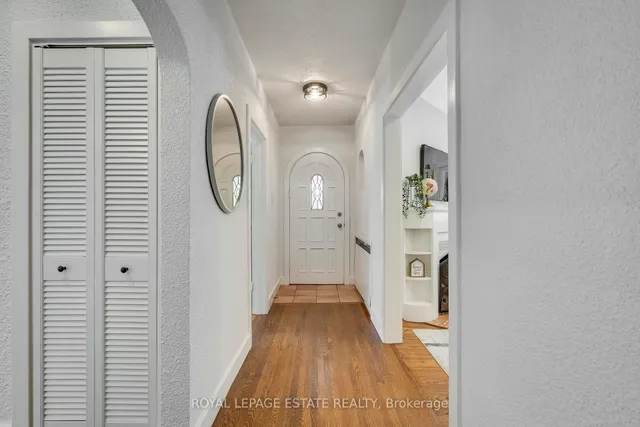 Additional image 19 of 23 West Hill Dr