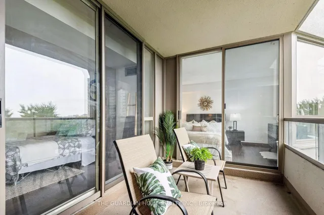 Additional image 36 of 175 bamburgh Circ Unit 707