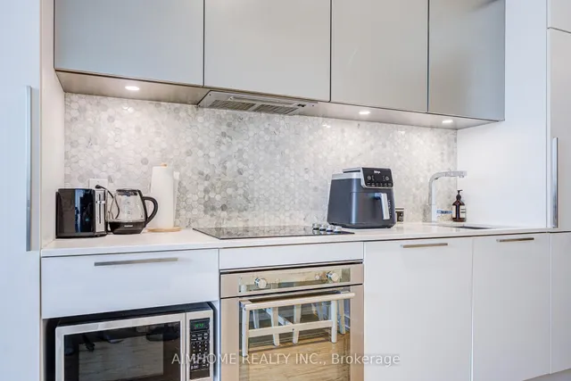 Additional image 11 of 85 Wood St Unit 4105