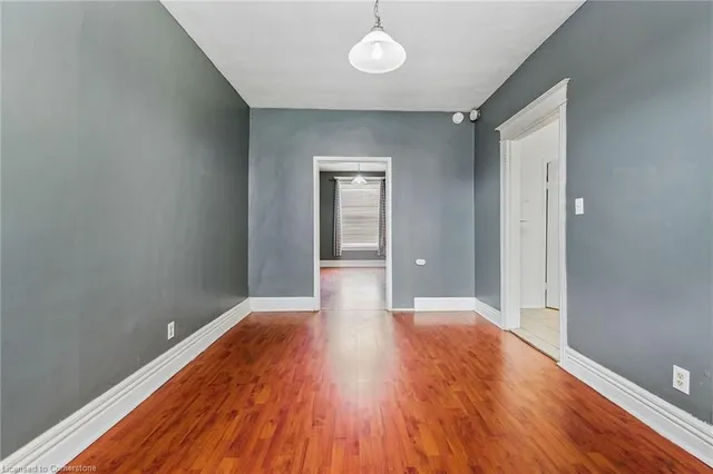 Additional image 11 of 694 Wilson St