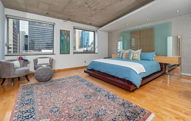 Additional image 32 of 71 Simcoe St Unit PH2601