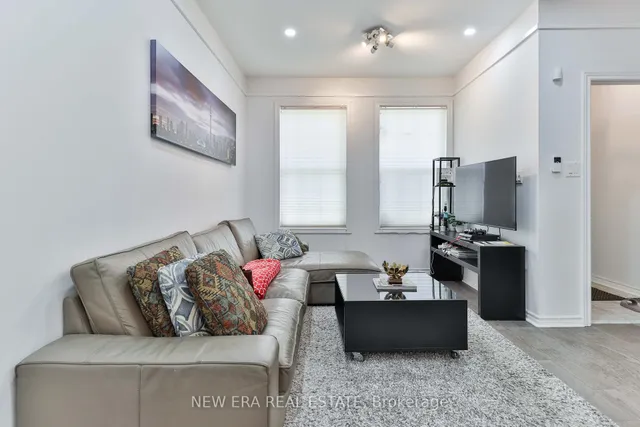 Additional image 9 of 242 George St