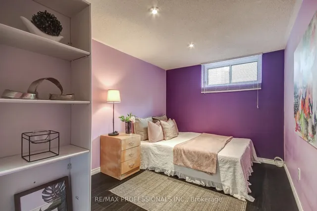 Additional image 31 of 28 Summerfield Cres