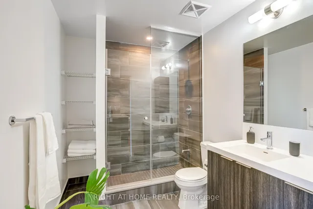 Additional image 27 of 225 Sumach St Unit 2407