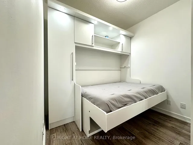 Additional image 17 of 621 Sheppard Ave Unit 321