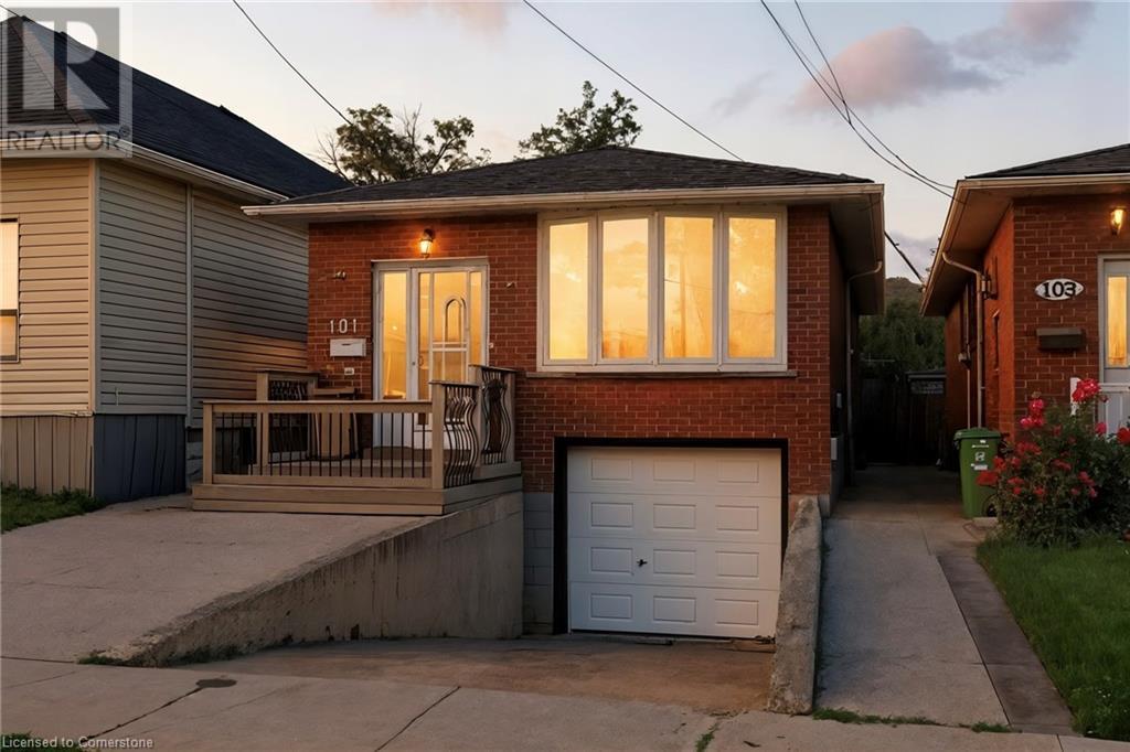 101 MCANULTY Boulevard|Hamilton, Ontario L8H3H3
