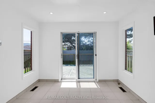 Additional image 15 of 78 Candy Cres