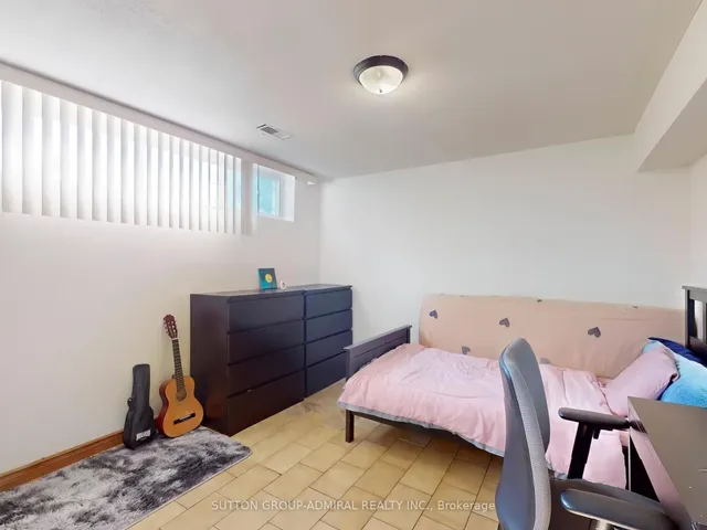 Additional image 36 of 31 Charrington Cres