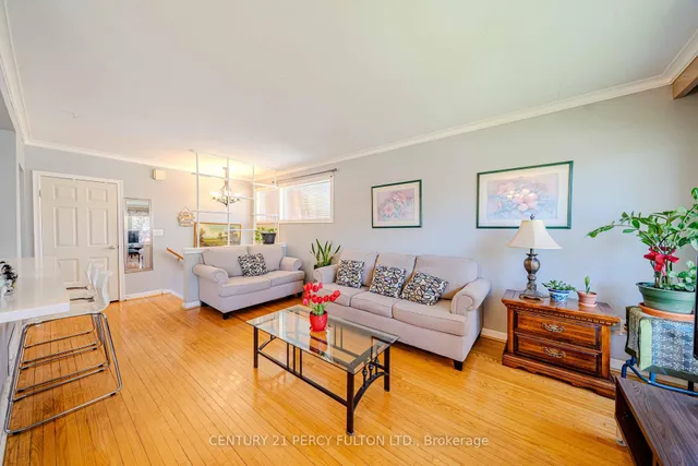 Additional image 49 of 98 Mossbank Dr