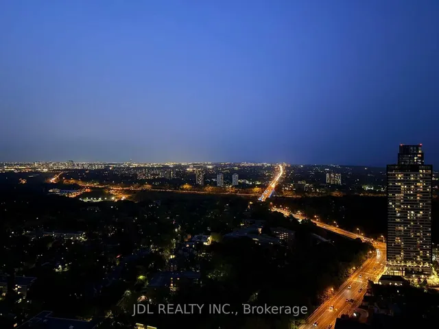 Additional image 32 of 395 Bloor St Unit 3910