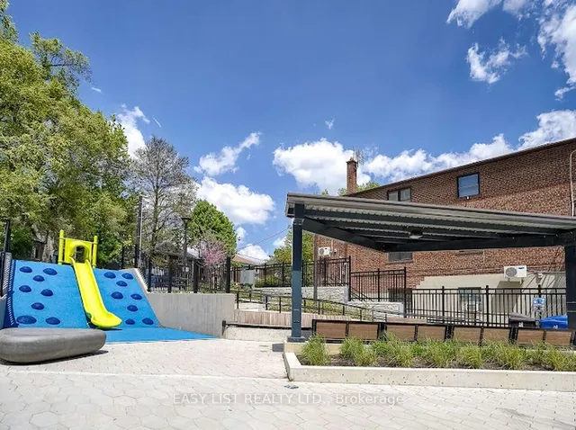 Additional image 45 of 250 Lawrence Ave Unit 906
